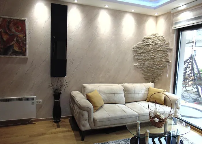 S33 Pekovic Apartment