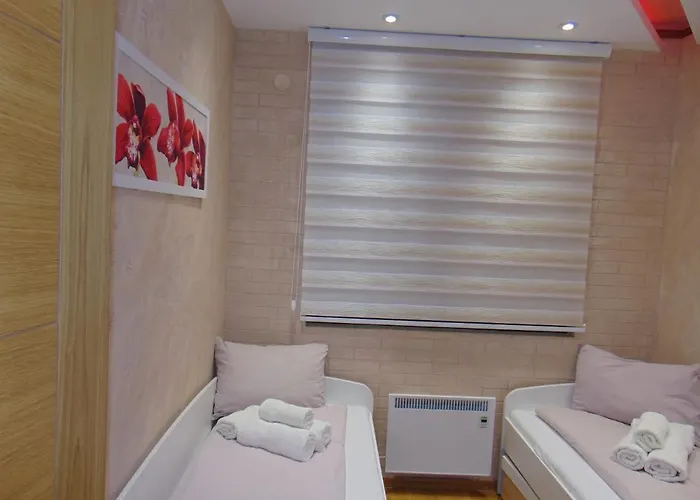 S33 Pekovic Apartment